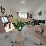 아파트 The View *